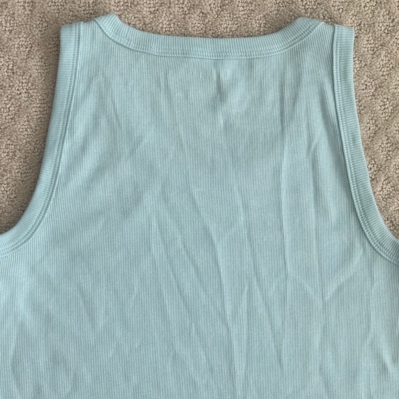 Talbots Ribbed Tank Top Blue Ice Size M NWT Wardrobe Staple Summer Classic Soft - Picture 8 of 11